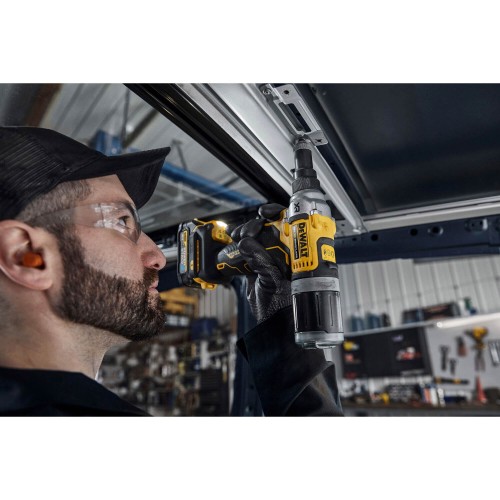 Заклепувальник акумуляторний безщітковий DeWALT DCF414E2GT (DCF414E2GT) - фото 6