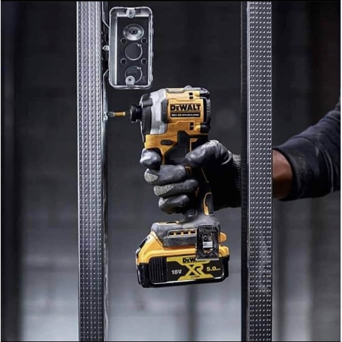 Шуруповерт ударний акумуляторний безщітковий DeWALT DCF850N (DCF850N) - фото 5