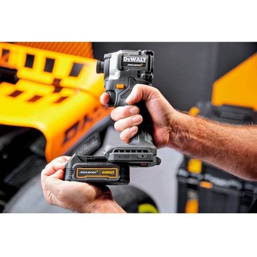 Шуруповерт ударний McLaren F1 TEAM LIMITED EDITION DeWALT DCF85ME2GT (DCF85ME2GT) - фото 19