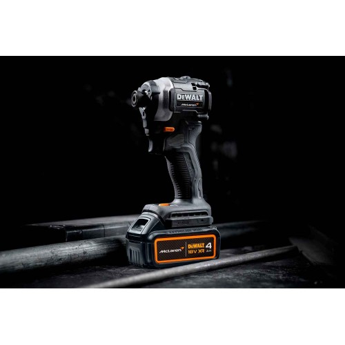 Шурупокрут ударний McLaren F1 TEAM LIMITED EDITION DeWALT DCF85MM2T - фото 13