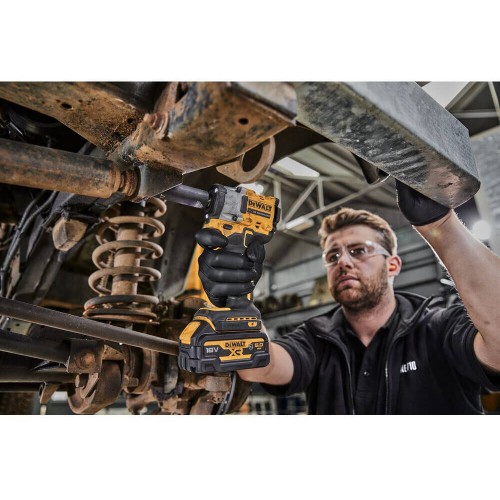 Гайковерт ударный аккумуляторный бесщеточный DeWALT DCF921NT (DCF921NT) - фото 4