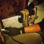 Пистолет масляный аккумуляторный DeWALT DCGG571NK (DCGG571NK) - фото 5