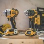 Набір акумуляторних інструментів DeWALT DCK2062D2T (DCK2062D2T) - фото 5