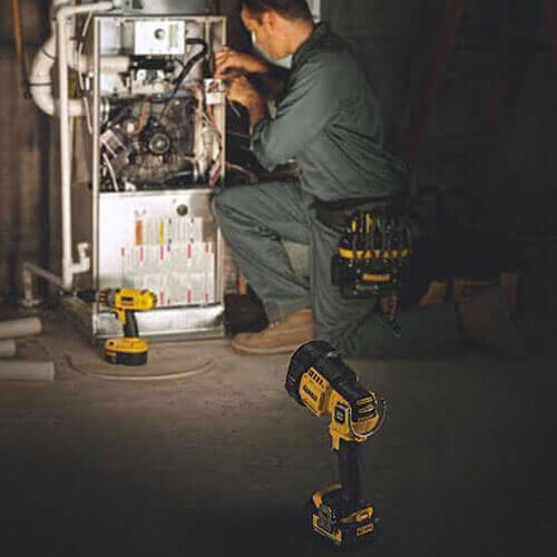 Фонарь светодиодный аккумуляторный DeWALT DCL043 (DCL043) - фото 4