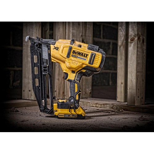 Пістолет цвяхозабивний акумуляторний безщітковий DeWALT DCN662NT (DCN662NT) - фото 6