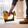 Степлер скобозабивний акумуляторний безщітковий DeWALT DCN681N (DCN681N) - фото 9