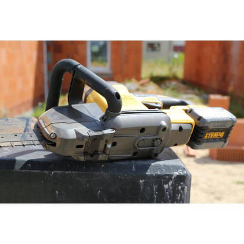 Пила ALLIGATOR аккумуляторная бесщеточная DeWALT DCS398T2 (DCS398T2) - фото 6