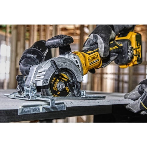 Пила дисковая аккумуляторная DeWALT DCS571P2 (DCS571P2) - фото 6