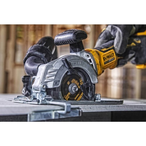 Пила дисковая аккумуляторная DeWALT DCS571P2 (DCS571P2) - фото 7