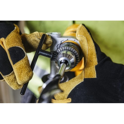 Дрель сетевая ударная DeWALT DWD024 - фото 6